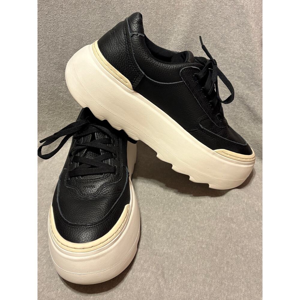 Ugg Size 10 Women’s Chunky Platform Black Leather Sneaker Shoes Marin Mega Lace